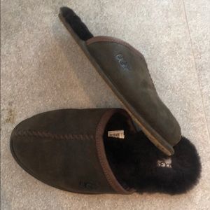 Pair of Ugg Slippers - Men’s size 10